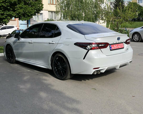 Білий Тойота Камрі, об'ємом двигуна 2.5 л та пробігом 2 тис. км за 44000 $, фото 6 на Automoto.ua