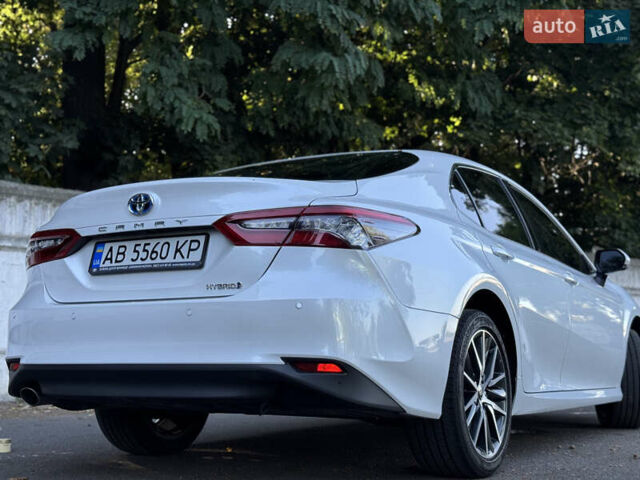 Белый Тойота Камри, объемом двигателя 2.49 л и пробегом 26 тыс. км за 39500 $, фото 52 на Automoto.ua