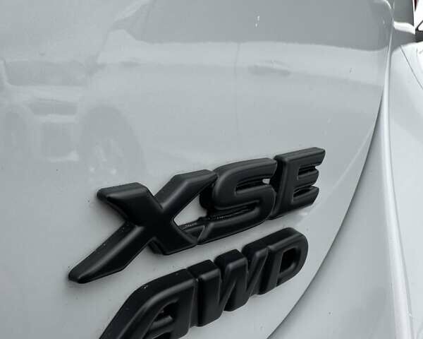 Білий Тойота Камрі, об'ємом двигуна 2.49 л та пробігом 24 тис. км за 33999 $, фото 11 на Automoto.ua