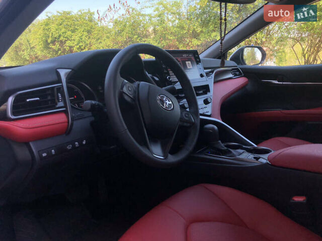 Білий Тойота Камрі, об'ємом двигуна 2.5 л та пробігом 2 тис. км за 44000 $, фото 31 на Automoto.ua