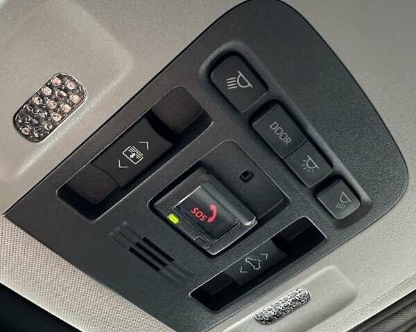 Білий Тойота Камрі, об'ємом двигуна 2.49 л та пробігом 24 тис. км за 33999 $, фото 46 на Automoto.ua