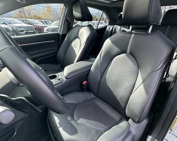 Білий Тойота Камрі, об'ємом двигуна 2.49 л та пробігом 24 тис. км за 36000 $, фото 17 на Automoto.ua