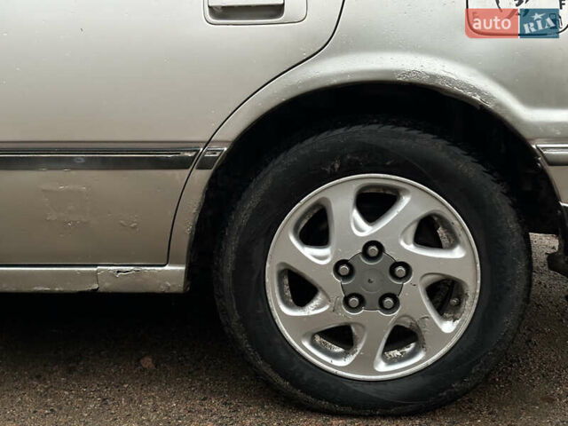 Бежевий Тойота Камрі, об'ємом двигуна 3 л та пробігом 360 тис. км за 2500 $, фото 12 на Automoto.ua