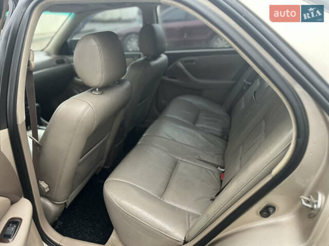 Бежевий Тойота Камрі, об'ємом двигуна 3 л та пробігом 350 тис. км за 3200 $, фото 5 на Automoto.ua