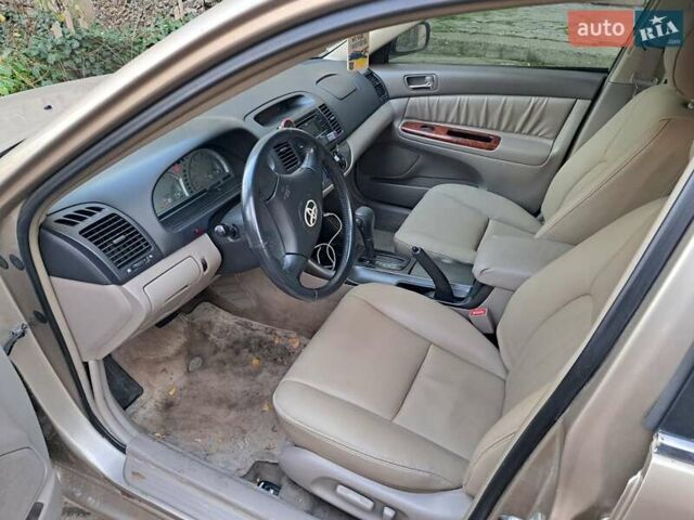 Бежевый Тойота Камри, объемом двигателя 2.36 л и пробегом 300 тыс. км за 5200 $, фото 6 на Automoto.ua