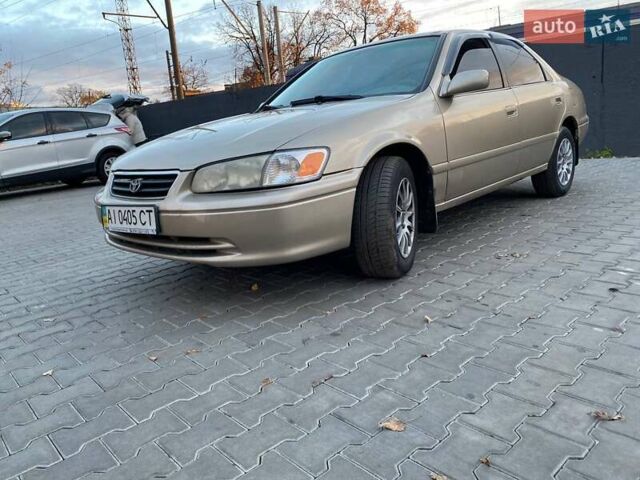 Бежевый Тойота Камри, объемом двигателя 2.2 л и пробегом 250 тыс. км за 2999 $, фото 6 на Automoto.ua