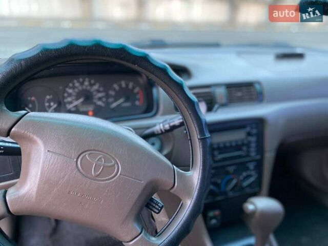 Бежевый Тойота Камри, объемом двигателя 2.2 л и пробегом 250 тыс. км за 2999 $, фото 12 на Automoto.ua