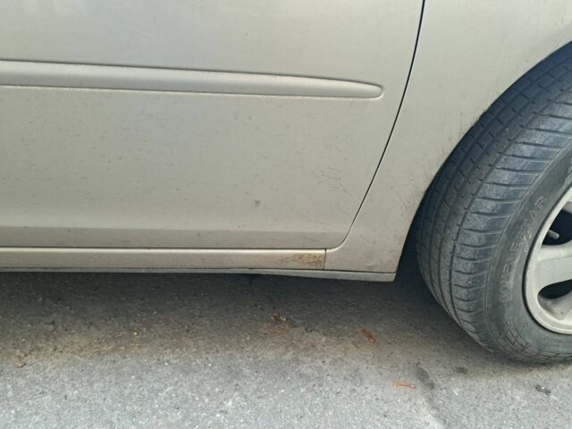 Бежевий Тойота Камрі, об'ємом двигуна 2.4 л та пробігом 300 тис. км за 5200 $, фото 4 на Automoto.ua