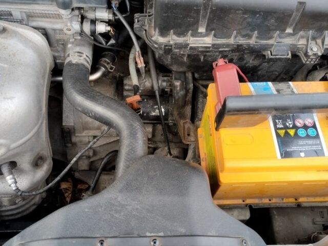 Бежевый Тойота Камри, объемом двигателя 2.4 л и пробегом 290 тыс. км за 5800 $, фото 18 на Automoto.ua