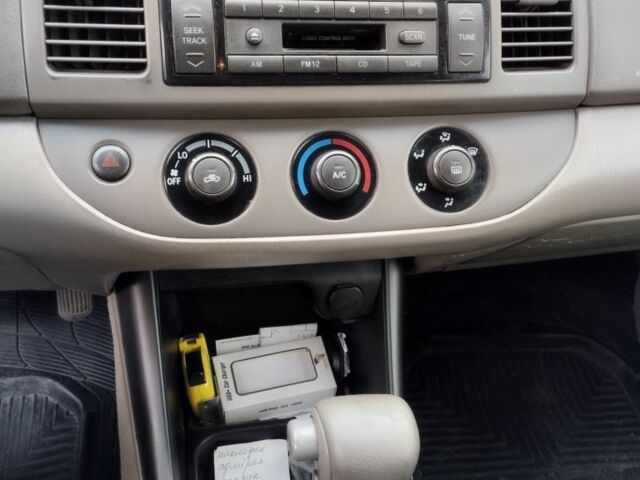 Бежевый Тойота Камри, объемом двигателя 2.4 л и пробегом 290 тыс. км за 5800 $, фото 16 на Automoto.ua