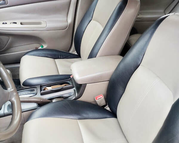 Бежевий Тойота Камрі, об'ємом двигуна 2.4 л та пробігом 290 тис. км за 5800 $, фото 10 на Automoto.ua