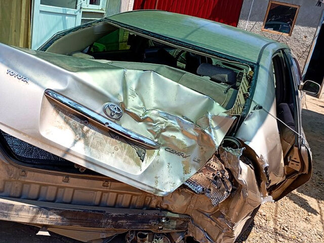 Бежевый Тойота Камри, объемом двигателя 2.4 л и пробегом 200 тыс. км за 2500 $, фото 4 на Automoto.ua