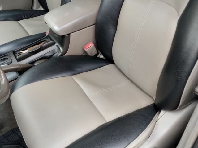 Бежевый Тойота Камри, объемом двигателя 2.4 л и пробегом 290 тыс. км за 5800 $, фото 13 на Automoto.ua