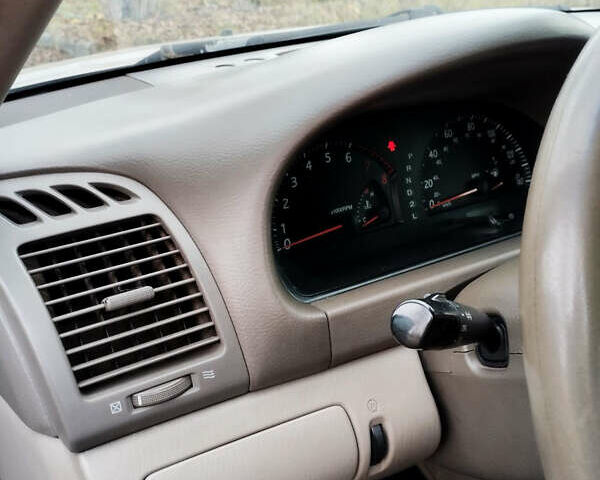 Бежевий Тойота Камрі, об'ємом двигуна 2.4 л та пробігом 290 тис. км за 5800 $, фото 13 на Automoto.ua