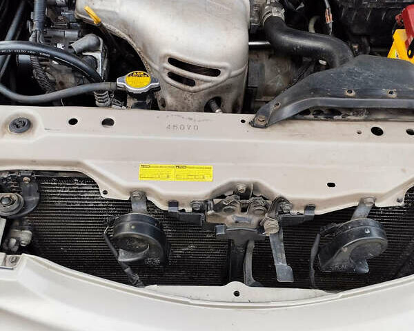 Бежевий Тойота Камрі, об'ємом двигуна 2.4 л та пробігом 290 тис. км за 5800 $, фото 22 на Automoto.ua