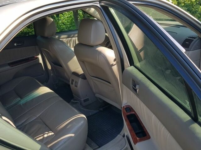 Бежевый Тойота Камри, объемом двигателя 3 л и пробегом 400 тыс. км за 4500 $, фото 2 на Automoto.ua