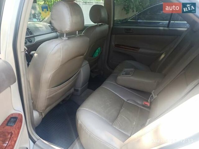 Бежевий Тойота Камрі, об'ємом двигуна 2.4 л та пробігом 200 тис. км за 7200 $, фото 5 на Automoto.ua
