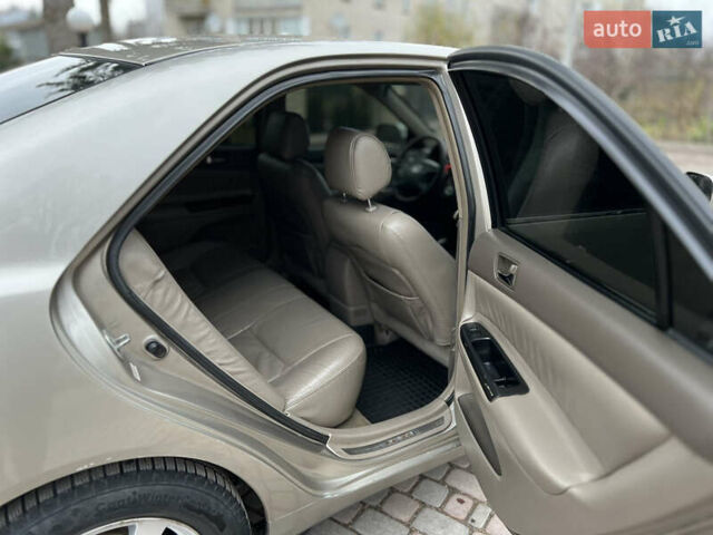 Бежевый Тойота Камри, объемом двигателя 2.4 л и пробегом 354 тыс. км за 4900 $, фото 12 на Automoto.ua