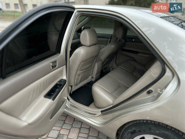 Бежевый Тойота Камри, объемом двигателя 2.4 л и пробегом 354 тыс. км за 4900 $, фото 11 на Automoto.ua