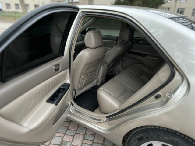 Бежевий Тойота Камрі, об'ємом двигуна 2.4 л та пробігом 354 тис. км за 4900 $, фото 5 на Automoto.ua