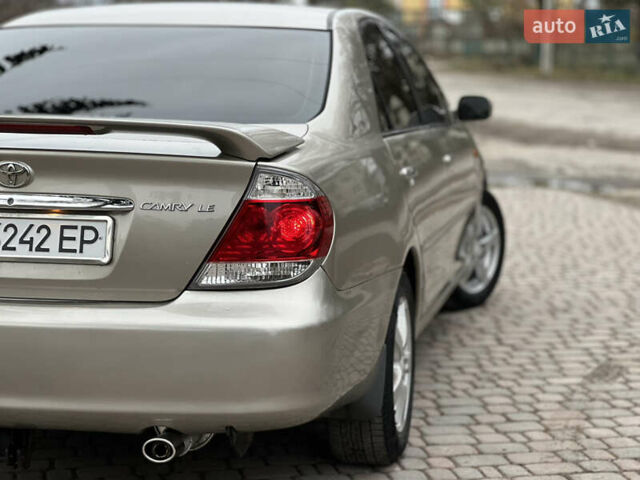 Бежевый Тойота Камри, объемом двигателя 2.4 л и пробегом 354 тыс. км за 4900 $, фото 6 на Automoto.ua
