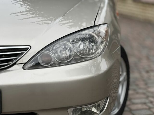 Бежевий Тойота Камрі, об'ємом двигуна 2.4 л та пробігом 354 тис. км за 4900 $, фото 3 на Automoto.ua