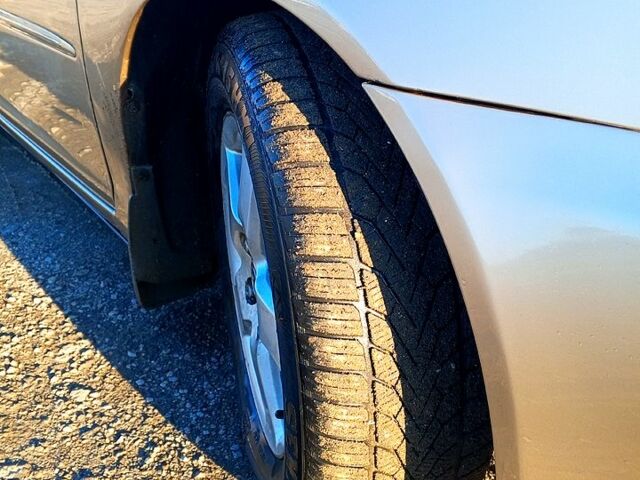 Бежевый Тойота Камри, объемом двигателя 2.4 л и пробегом 266 тыс. км за 5500 $, фото 10 на Automoto.ua