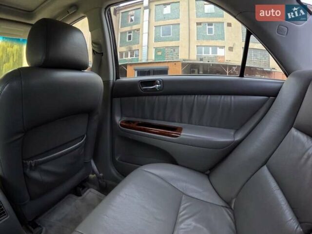 Бежевый Тойота Камри, объемом двигателя 3 л и пробегом 220 тыс. км за 5300 $, фото 3 на Automoto.ua