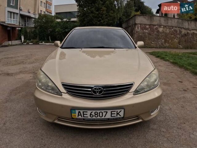 Бежевый Тойота Камри, объемом двигателя 3 л и пробегом 220 тыс. км за 5300 $, фото 8 на Automoto.ua
