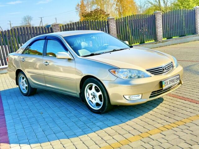 Бежевий Тойота Камрі, об'ємом двигуна 2.4 л та пробігом 122 тис. км за 5999 $, фото 2 на Automoto.ua