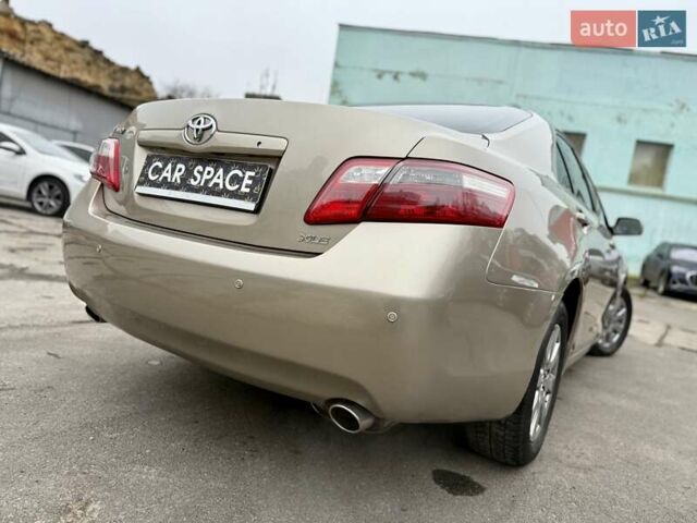 Бежевый Тойота Камри, объемом двигателя 3.5 л и пробегом 187 тыс. км за 8999 $, фото 13 на Automoto.ua