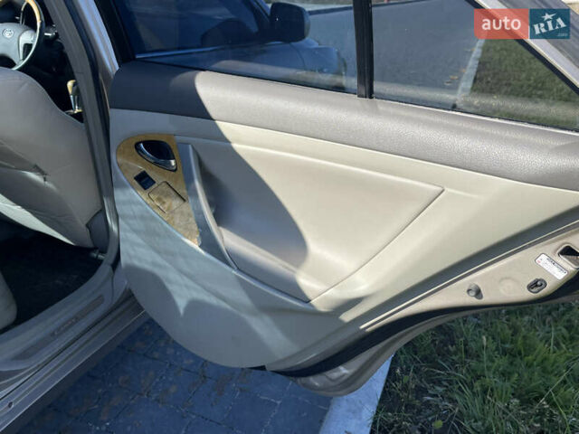 Бежевий Тойота Камрі, об'ємом двигуна 3.5 л та пробігом 262 тис. км за 7990 $, фото 10 на Automoto.ua