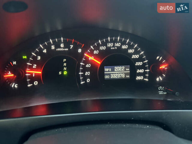 Бежевый Тойота Камри, объемом двигателя 3.46 л и пробегом 332 тыс. км за 9500 $, фото 4 на Automoto.ua