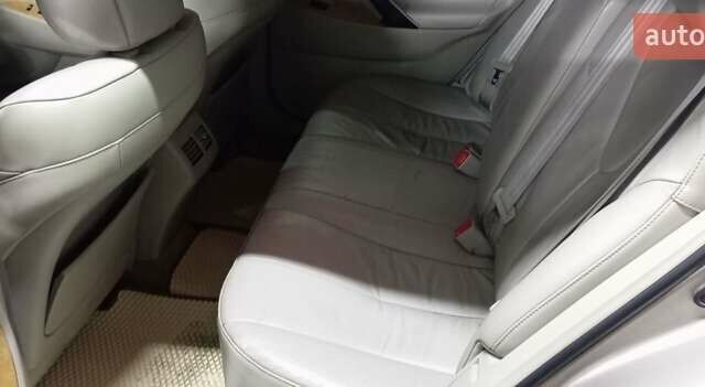 Бежевый Тойота Камри, объемом двигателя 3.5 л и пробегом 187 тыс. км за 6200 $, фото 6 на Automoto.ua