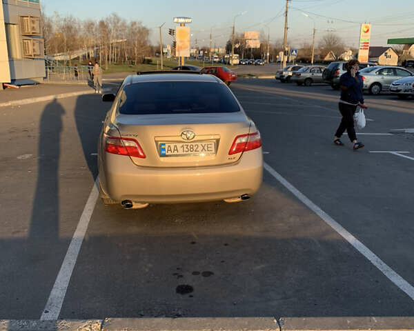 Бежевый Тойота Камри, объемом двигателя 3.5 л и пробегом 245 тыс. км за 10300 $, фото 12 на Automoto.ua