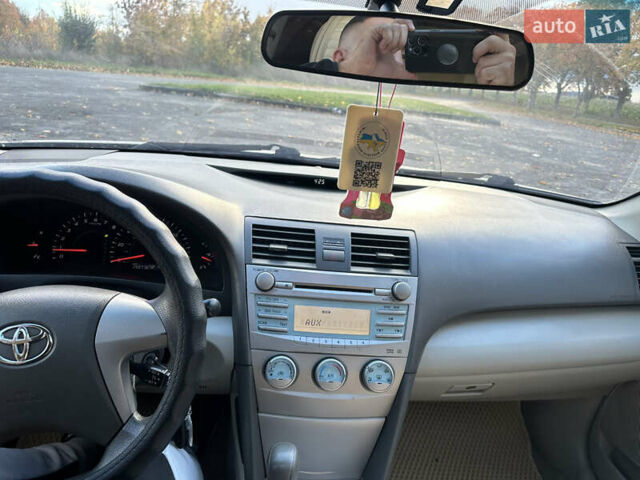 Бежевий Тойота Камрі, об'ємом двигуна 2.36 л та пробігом 144 тис. км за 8800 $, фото 12 на Automoto.ua