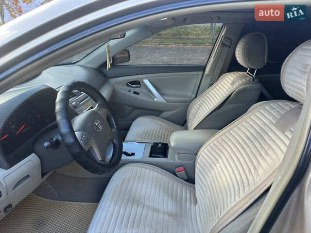Бежевий Тойота Камрі, об'ємом двигуна 2.36 л та пробігом 144 тис. км за 8800 $, фото 7 на Automoto.ua