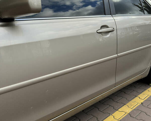 Бежевий Тойота Камрі, об'ємом двигуна 2.4 л та пробігом 232 тис. км за 8199 $, фото 5 на Automoto.ua