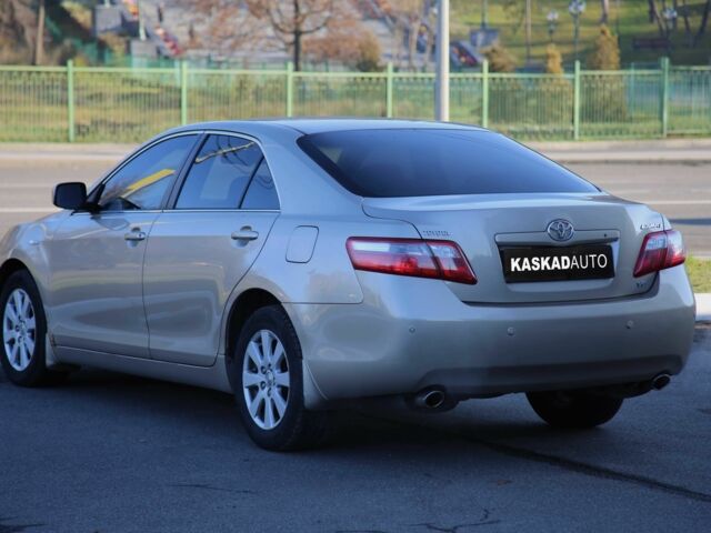 Бежевый Тойота Камри, объемом двигателя 3.5 л и пробегом 170 тыс. км за 7999 $, фото 5 на Automoto.ua