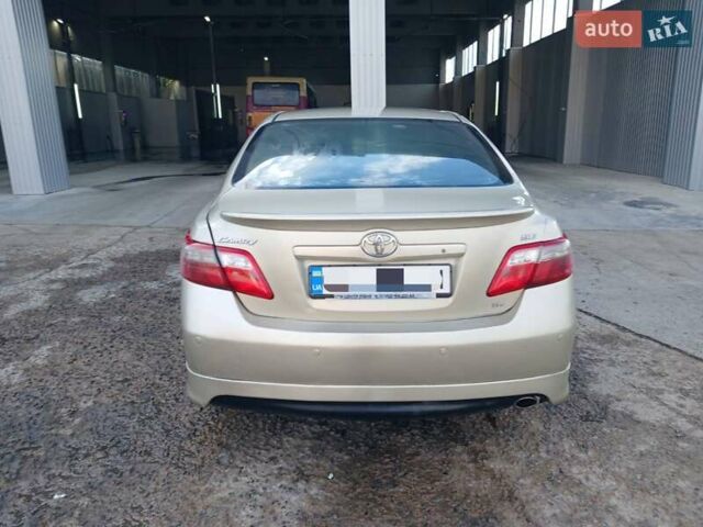 Бежевый Тойота Камри, объемом двигателя 2.4 л и пробегом 285 тыс. км за 6450 $, фото 7 на Automoto.ua
