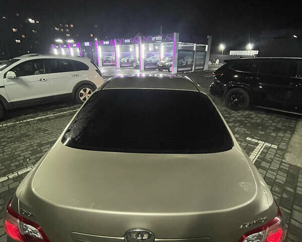 Бежевый Тойота Камри, объемом двигателя 2.4 л и пробегом 400 тыс. км за 6750 $, фото 12 на Automoto.ua