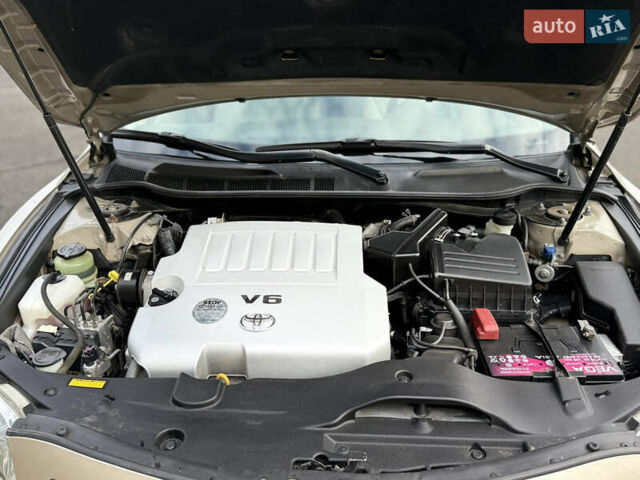 Бежевий Тойота Камрі, об'ємом двигуна 3.5 л та пробігом 183 тис. км за 10700 $, фото 18 на Automoto.ua