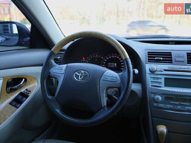 Бежевый Тойота Камри, объемом двигателя 0 л и пробегом 170 тыс. км за 7999 $, фото 9 на Automoto.ua