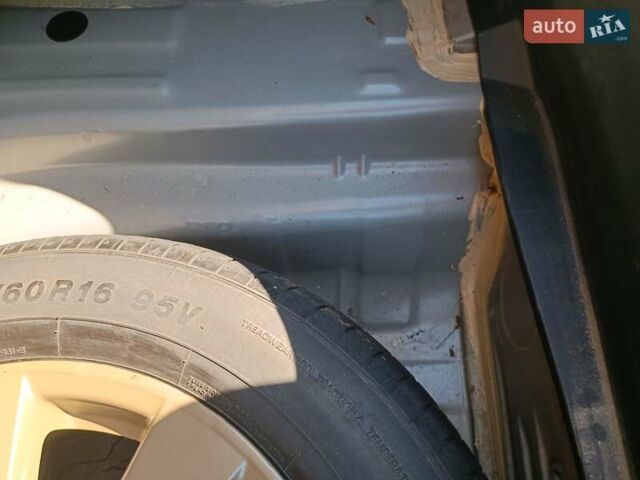 Бежевий Тойота Камрі, об'ємом двигуна 3.46 л та пробігом 153 тис. км за 12700 $, фото 39 на Automoto.ua