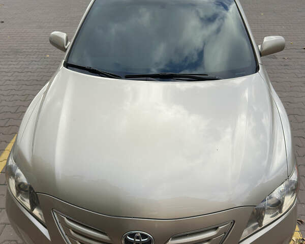 Бежевий Тойота Камрі, об'ємом двигуна 2.4 л та пробігом 232 тис. км за 8199 $, фото 3 на Automoto.ua