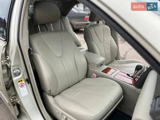 Бежевый Тойота Камри, объемом двигателя 3.5 л и пробегом 175 тыс. км за 7800 $, фото 21 на Automoto.ua