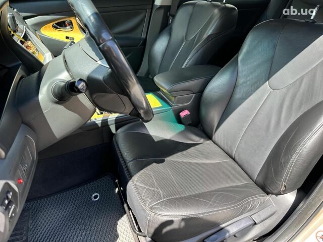 Бежевий Тойота Камрі, об'ємом двигуна 2.4 л та пробігом 325 тис. км за 9890 $, фото 22 на Automoto.ua