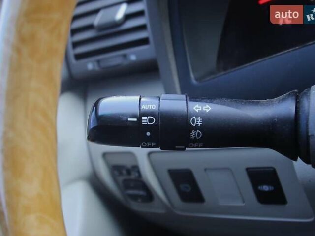 Бежевый Тойота Камри, объемом двигателя 0 л и пробегом 170 тыс. км за 7999 $, фото 14 на Automoto.ua