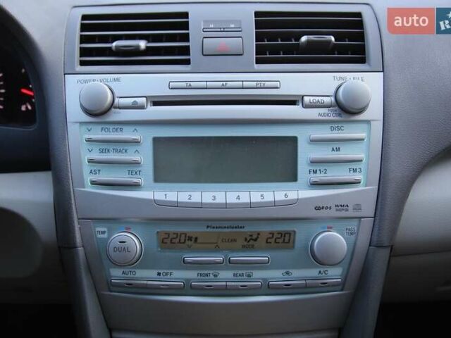 Бежевый Тойота Камри, объемом двигателя 0 л и пробегом 170 тыс. км за 7999 $, фото 12 на Automoto.ua