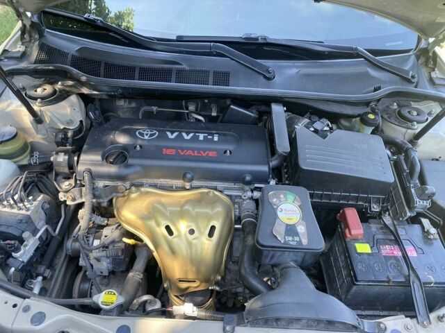 Бежевый Тойота Камри, объемом двигателя 2.4 л и пробегом 205 тыс. км за 7400 $, фото 7 на Automoto.ua